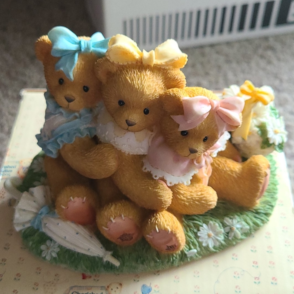 🎊🎉2xHP🎉🎊Limited Edition Cherished Teddies